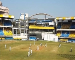 रणजी ट्रॉफी 2024-25 सत्र में दो हिस्सों में खेले जाने की संभावना