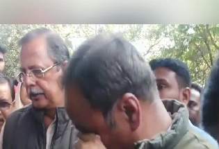 'अजय' की पराजय पर निकले अरुण के आंसू (वीडियो)