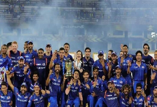 चेन्नई सुपरकिंग्स को 1 रन से हराकर मुंबई इंडियंस 7 साल में चौथी बार IPL चैम्पियन