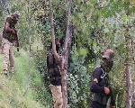 जम्मू कश्मीर में आतंकी ठिकाने का भंडाफोड़, हथियार और गोला-बारूद बरामद