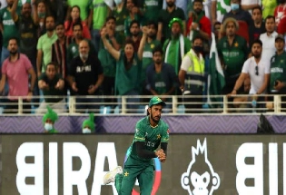 'कैच छोड़ने का सबसे ज्यादा दुख तो मुझे है', हसन अली ने ट्वीट कर मांगी माफी