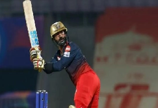 दिनेश कार्तिक ने T20 World Cup में खेलने को लेकर तोड़ी चुप्पी, किया खुलासा