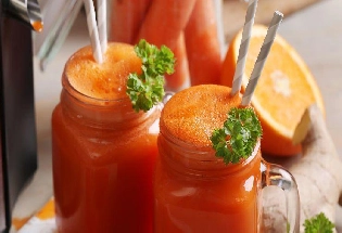 Beetroot and Carrot Juice Benefits: चुकंदर और गाजर के जूस से सेहत को मिलेंगे ये 5 जबरदस्त फायदे