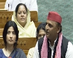 Live : संसद में अखिलेश यादव ने बताया, क्यों लीक हो रहे हैं पेपर?
