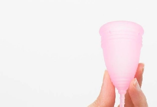 क्या है मेंस्ट्रुअल कप इस्तेमाल करने का सही तरीका?