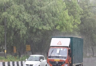 Weather Update : भारत में जून में सामान्य से 11% कम हुई बारिश, IMD ने जारी किए आंकड़े