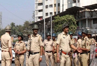 दंगे को लेकर फैली अफवाह, दिल्ली पुलिस के पास आईं 1880 फोन कॉल्स, 40 गिरफ्तार