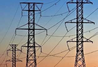 Power Consumption : देश में बिजली की खपत बढ़कर रिकॉर्ड 1354 अरब यूनिट पर पहुंची, सरकार ने जारी किए आंकड़े