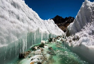 हिमालय में 60 करोड़ वर्ष पुराना समुद्री जल खोजा