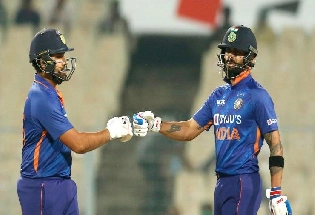 T20 World Cup में विराट कोहली को रोहित शर्मा के साथ ओपनिंग करते हुए देखना चाहते हैं सौरव गांगुली