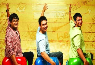 3 इडियट्स में काम नहीं करना चाहते थे आमिर खान, इस बात का लग रहा था डर