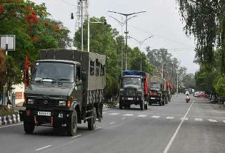 मणिपुर में सुरक्षाबलों पर क्यों बढ़ रहे हैं हमले