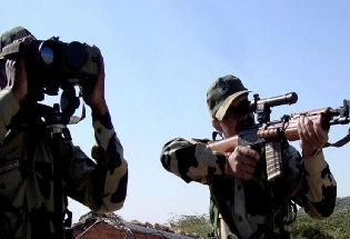 BSF ने जोधपुर में मार गिराया ड्रोन, जब्त की नशीले पदार्थों की खेप
